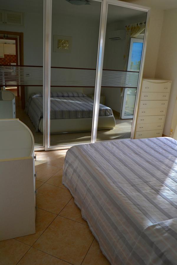 Maridea - La Procella Apartman Ponza Kültér fotó
